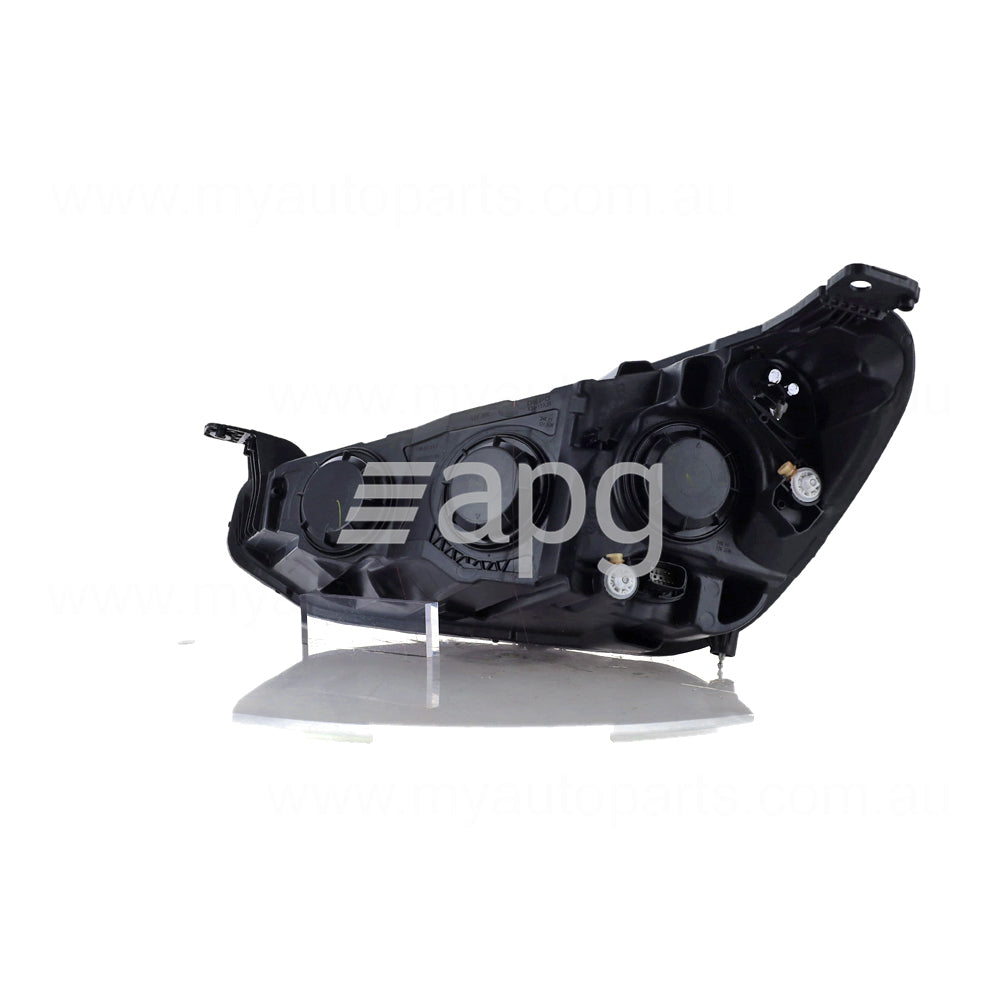 Head Lamp Drivers Side Certified Suits Ford Focus Trend SA 2018 On - Image 8